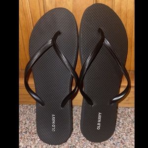Old Navy Flip Flops